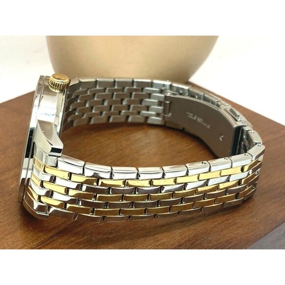 Timex Men's Watch TW2T50500 Quartz Gray Dial Two Tone Stainless Steel 41mm - Picture 8 of 13